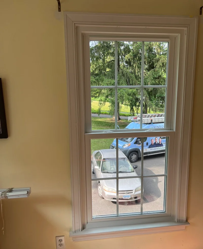 Triple glazed vinyl window replacement